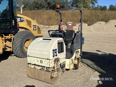 2000 Ingersoll Rand DD14 Double Drum Roller