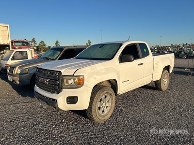 2015 GMC Canyon 4x4 Extended Cab Pickup