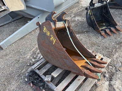 John Deere 18 in Digging Benna per escavatore