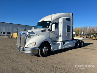 2020 Kenworth T680 6x4 Cabeza Tractora Cabina Dormitorio