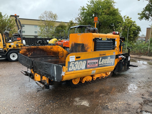 2018 LeeBoy 5300 Track Asphalt Paver 2018 LeeBoy 5300 Track Asphalt Paver