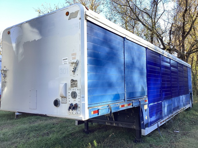 1999 Mickey AT-B 16 Bay S/A Beverage Trailer