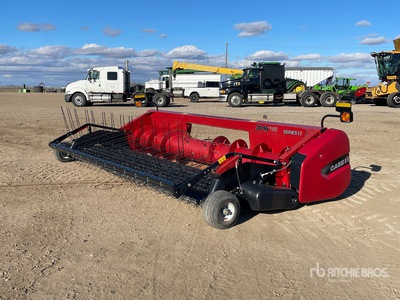 2018 Case IH 3016 16 ft Combine Pickup Header
