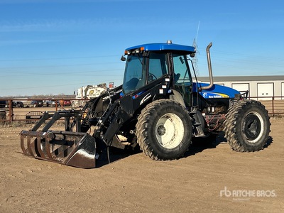 2008 New Holland TV145 Tracteur agricole bi-directionnel