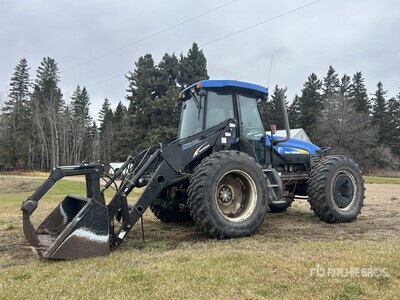 2008 New Holland TV145 Traktor mit Rückfahreinrichtung