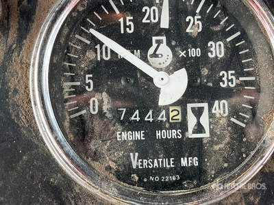 Versatile 800 4WD-tractor