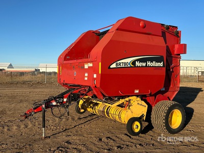 2003 New Holland BR780 Rotopressa