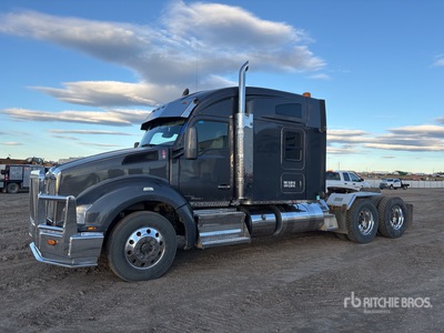 2016 Kenworth T880 Sleeper Prime Mover