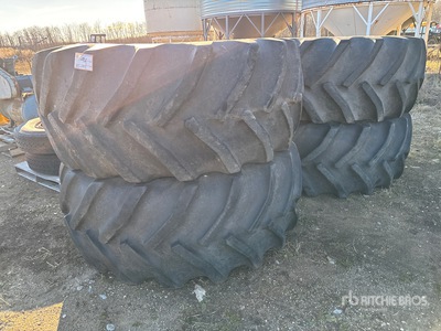Quantity of (4) Goodyear 800/70R38 Tractor إطارات المعدات