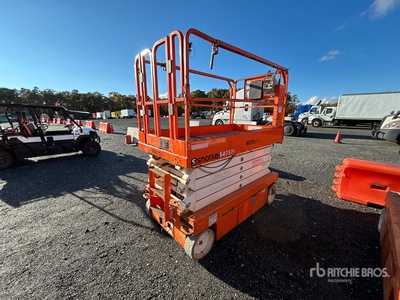 2016 Snorkel S4732E Electric Elevador de tijera