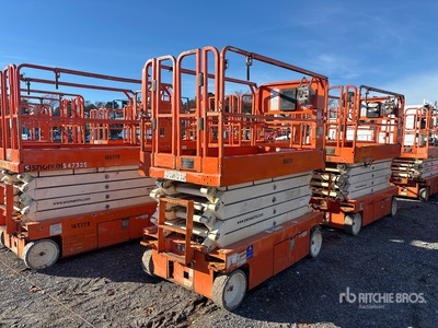 2016 Snorkel S4732E Electric Scissor Lift