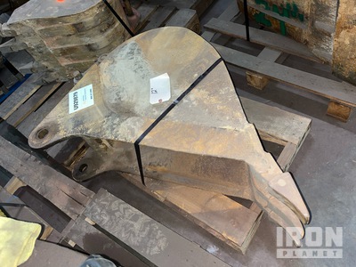 12 in Digging Excavator Bucket