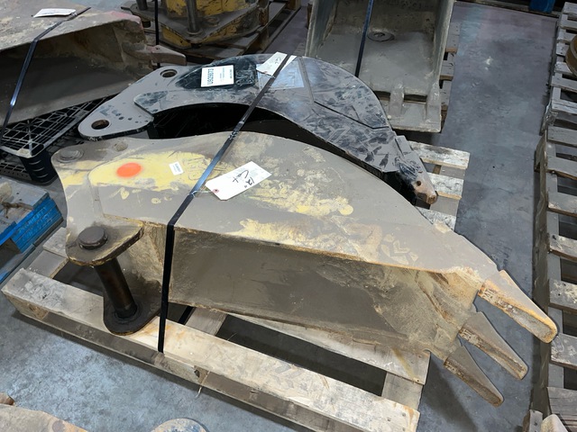 Quantity of (2) Cat 12 in Digging Excavator Buckets - Fits Cat