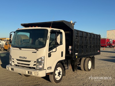 2017 Isuzu NPR HD 4x2 Camion à benne essieu simple