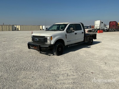 2017 Ford F-250 XL Xl power stroke 4x4 Crew Cab Platte vrachtwagen