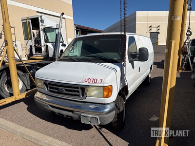2007 Ford E-150 Fourgon cargo