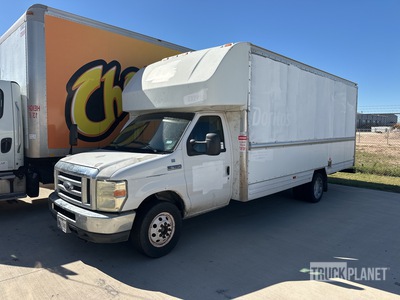 2008 Ford E-350 Cutaway Fourgon cargo (Inoperable)