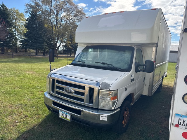 2008 Ford E-350 Cargo Van (Inoperable)