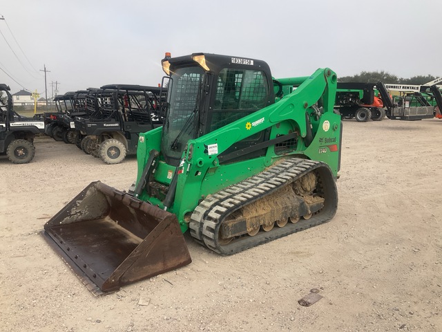 2020 Bobcat T740 Compact Track Loader