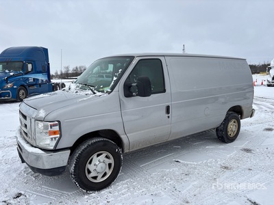 2014 Ford E-250 Fourgon cargo