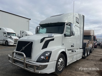 2019 Volvo VNL 6x4 Cabina con cuccetta per trattore stradale