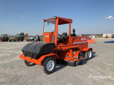 2013 Broce RJT350 Barredora / Miotła samobieżna