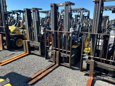 2019 Komatsu FG25T-16 4650 lb Pneumatic Tire Wózek widłowy