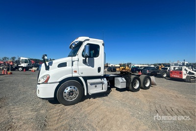 2017 Freightliner Cascadia 113 6x4 Tracteur routier