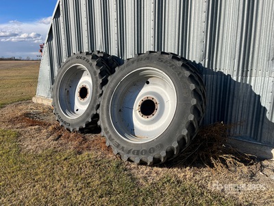Quantity of (4) Goodyear 380/90R46 Sprayer Reifen - Fits Case IH 4440 Sprayer