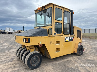 Cat PS-150C 11 Wheel Pneumatic Roller