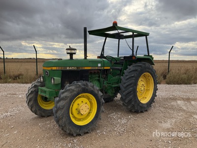 1990 John Deere 2450 4WD-tractor