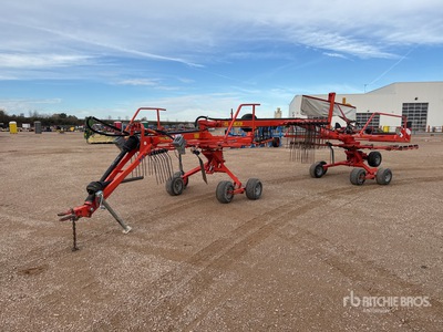 2012 Kuhn GA 7932 7.9 m Semi-Mount 2 Rotor Andaineur Rastrillo de pastos
