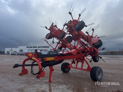 2013 Kuhn GF 8702 TG2 8.7 m Semi-Mount 8 Rotor Faneuse Henificador