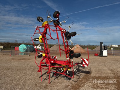 Pottinger Euro Hit 810 N 8.1 m 3-Point 8 Rotor Faneuse Hooi schudder
