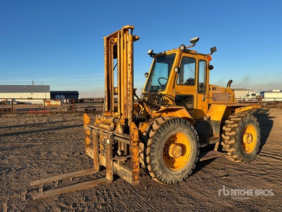 1994 Lift King 12P44 12000 lb 4x2 Chariot élévateur tout terrain