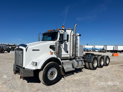Kenworth 8x6 Tri/A Day Cab Truck Tractor
