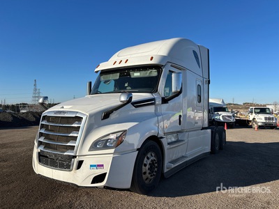 2022 Freightliner Cascadia 126 6x4 Sleeper Truck Tractor