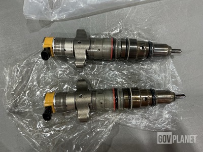 (2) Cat 238-8091 Fuel Injector Assemblies