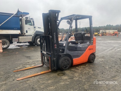 Toyota 4500 lb Cushion Tire Forklift