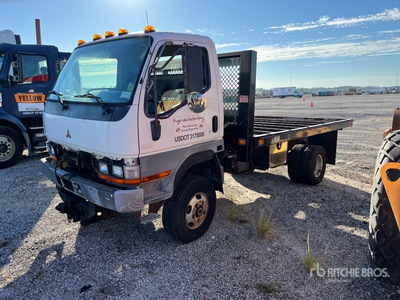 2000 Mitsubishi Flatbed Truck (Inoperable)