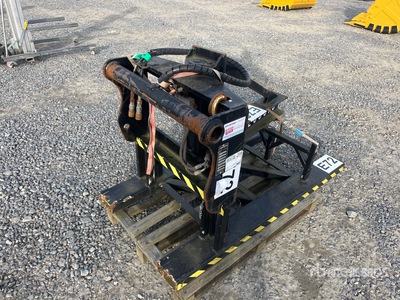 2007 Manitou P02000/L1000 Hydraulic swing Boom Attachment