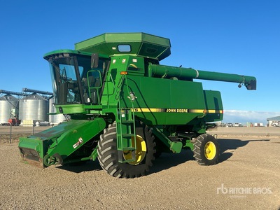1997 John Deere CTS Moissonneuse-batteuse