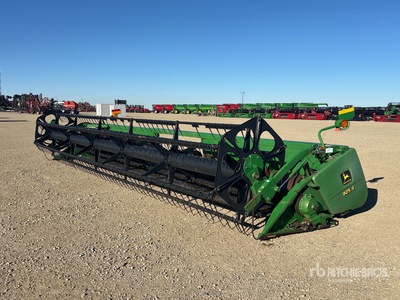 John Deere 925R 25 ft Combine Header
