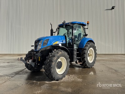 2009 New Holland T7030 Power Command Tracteur Agricole جرار ذو دفع رباعي