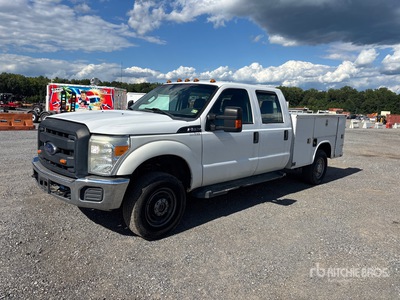 2014 Ford F-350 XL 4x4 Crew Cab Nutzkraftwagen