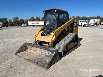 2018 Cat 279D Two-Speed High Flow XPS を見 Compact Track Loader