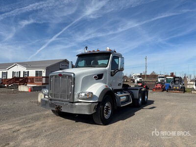 2015 Peterbilt 567 6x4 Ciągnik siodłowy T/A z kabiną dzienną