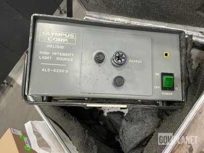 (3) Olympus ALS-6250U High Intensity Light Sources