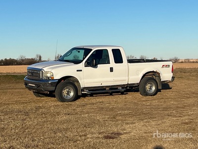 Ford F-250 4x4 Extended Cab Pick-up