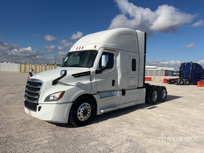 2021 Freightliner Cascadia 126 6x4 T/A Sleeper Truck Tractor